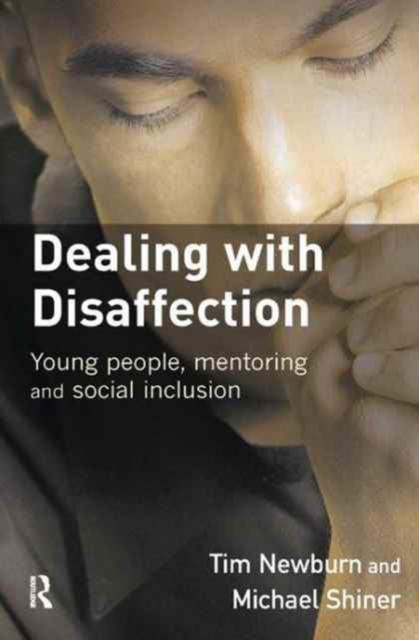Dealing with Disaffection, Hardback Book