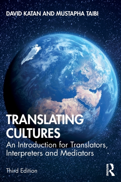 Translating Cultures : An Introduction for Translators, Interpreters and Mediators, Paperback / softback Book