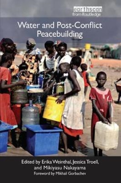 Water and Post-Conflict Peacebuilding, Hardback Book