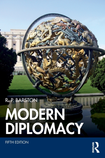 Modern Diplomacy, Paperback / softback Book