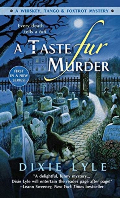 Taste Fur Murder, Paperback / softback Book