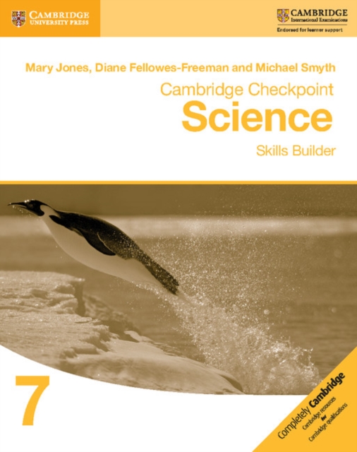 Cambridge Checkpoint Science Skills Builder Workbook 7, Paperback / softback Book