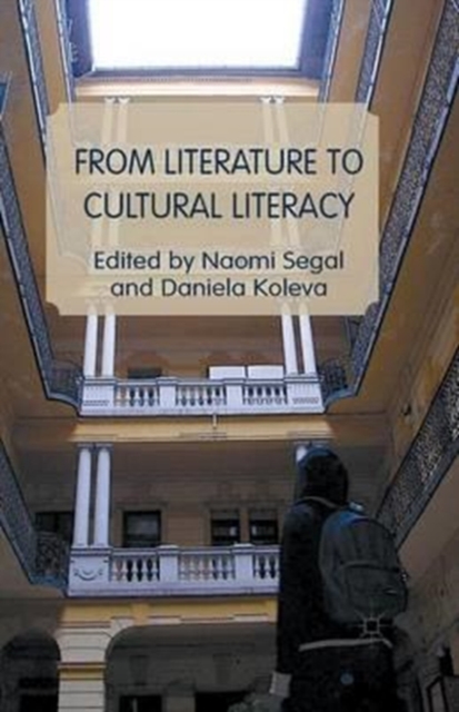 From Literature to Cultural Literacy, Paperback / softback Book