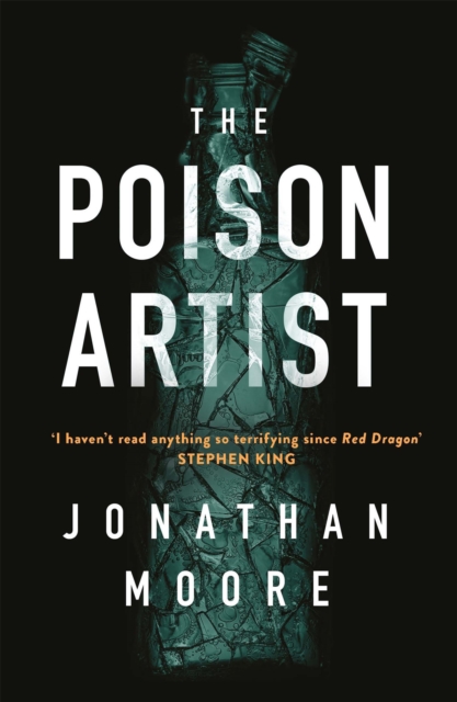 The Poison Artist, Paperback / softback Book