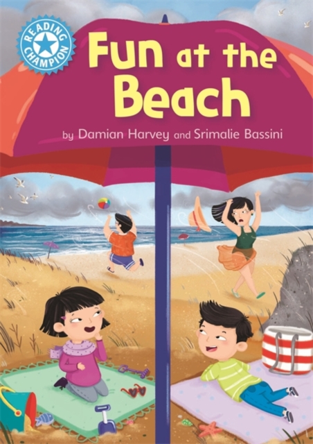 Reading Champion: Fun at the Beach : Independent Reading Blue 4, Hardback Book