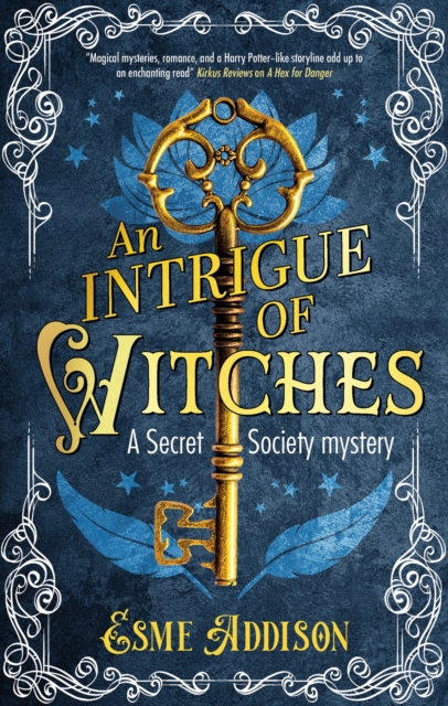 An Intrigue of Witches, Hardback Book