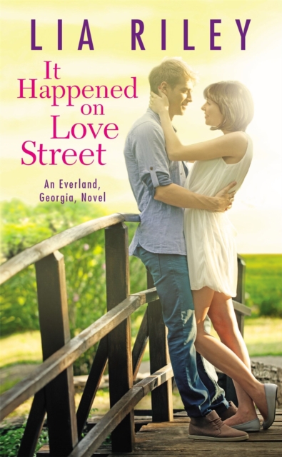 It Happened On Love Street, Paperback / softback Book