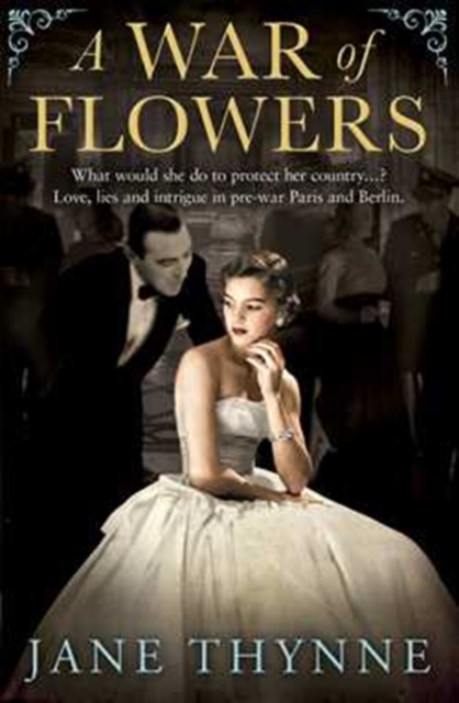 A War of Flowers, Paperback / softback Book