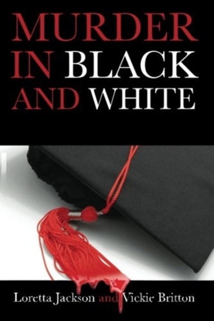 Murder in Black and White, Paperback / softback Book