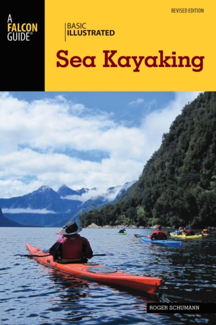 Basic Illustrated Sea Kayaking, Paperback / softback Book