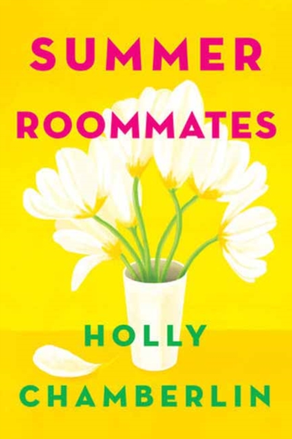 Summer Roommates, Paperback / softback Book