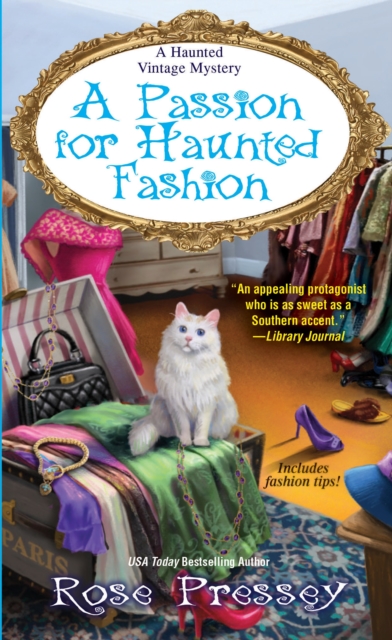 A Passion for Haunted Fashion, EPUB eBook