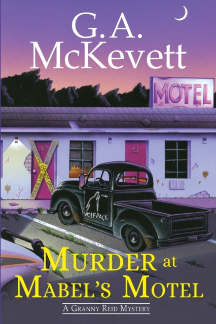 Murder at Mabel's Motel, Paperback / softback Book