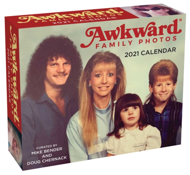Awkward Family Photos 2021 Day-to-Day Calendar, Calendar Book