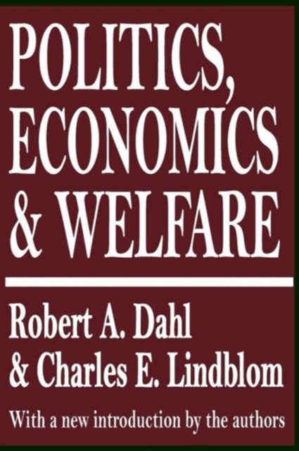 Politics, Economics, and Welfare, Paperback / softback Book