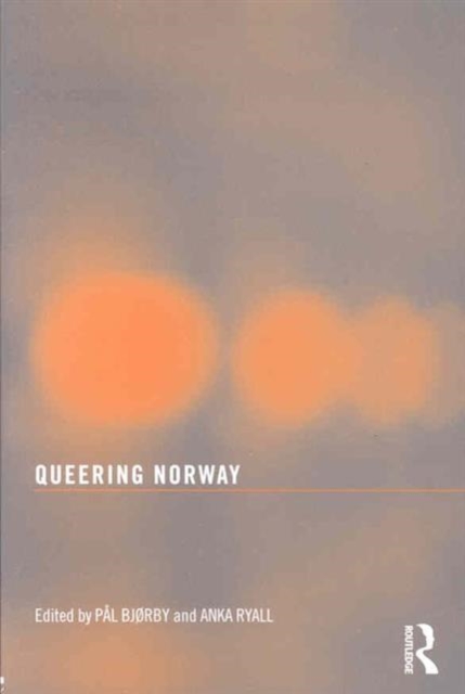Queering Norway, Paperback / softback Book