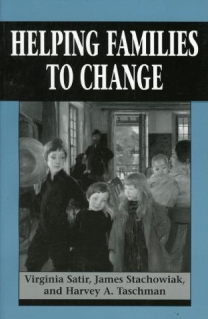 Helping Families to Change, Paperback / softback Book