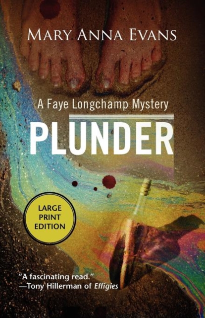 Plunder : A Faye Longchamp Mystery, Paperback / softback Book