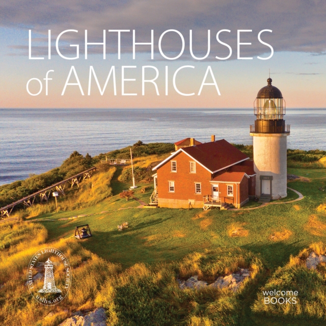 Lighthouses of America, Hardback Book