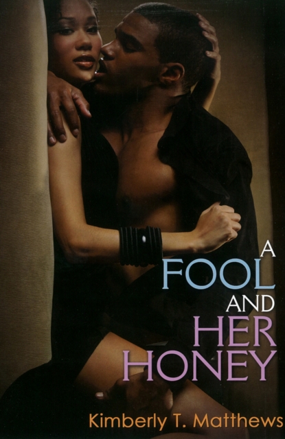 A Fool And Her Honey, Paperback / softback Book