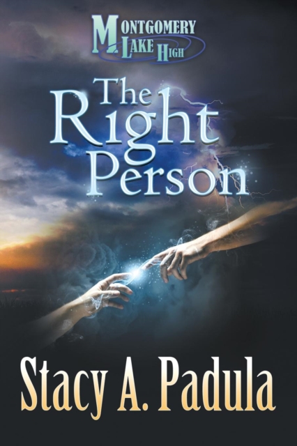 Montgomery Lake High #1 : The Right Person, Paperback / softback Book
