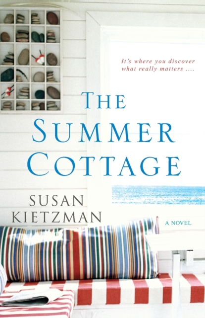 The Summer Cottage, Paperback / softback Book