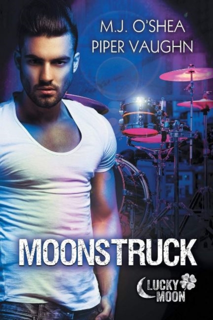 Moonstruck, Paperback / softback Book