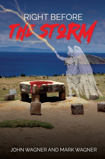Right Before the Storm, Paperback / softback Book