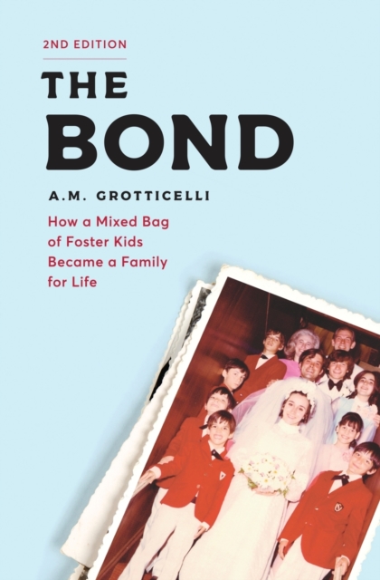 The Bond, Paperback / softback Book