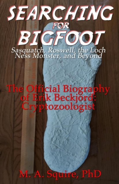 Searching for Bigfoot, Paperback / softback Book