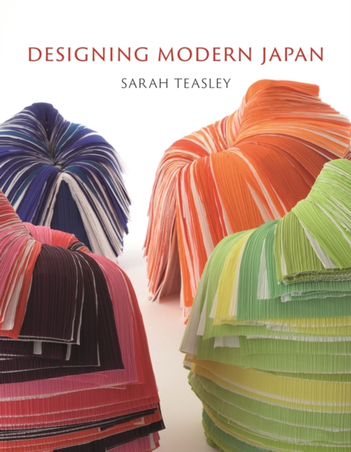 Designing Modern Japan, Hardback Book
