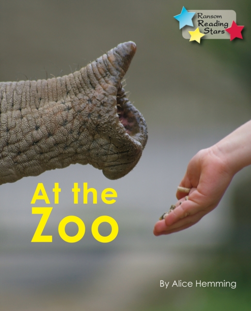 At the Zoo, Paperback / softback Book
