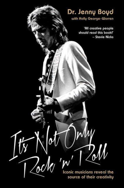 Icons of Rock - In Their Own Words : From Eric Clapton to Mick Fleetwood, Joni Mitchell to George Harrison, an intimate portrait of their craft, Paperback / softback Book