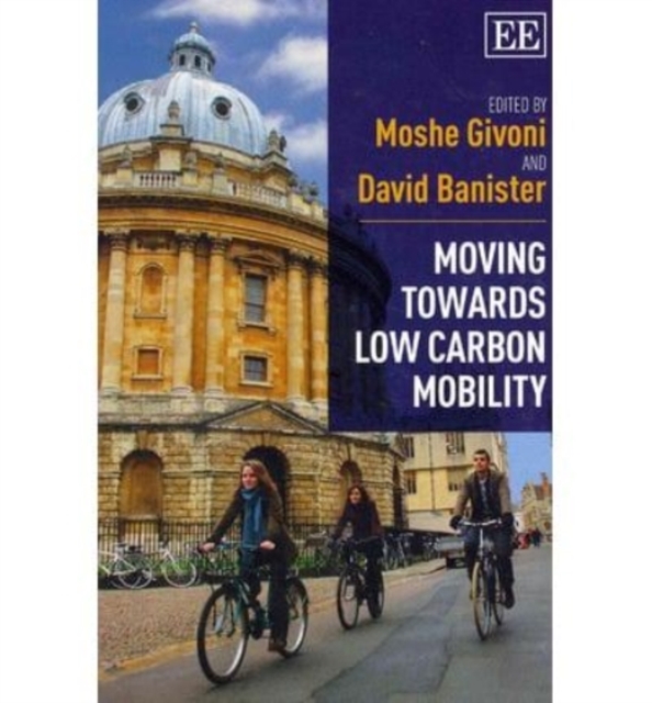 Moving Towards Low Carbon Mobility, Paperback / softback Book