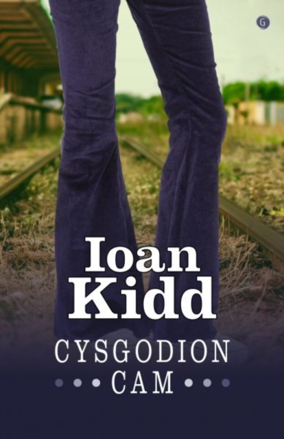 Cysgodion Cam, Paperback / softback Book