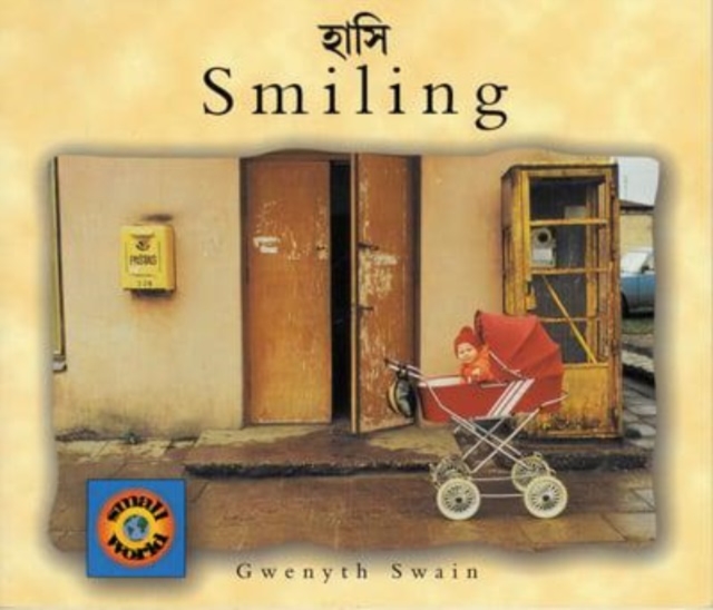 Smiling (English-Bengali), Paperback / softback Book