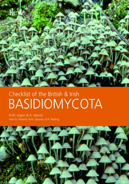 Checklist of the British and Irish Basidiomycota, Paperback / softback Book