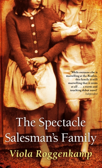 The Spectacle Salesman's Family, Paperback / softback Book