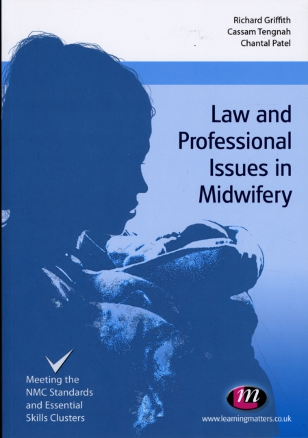 Law and Professional Issues in Midwifery, Paperback / softback Book