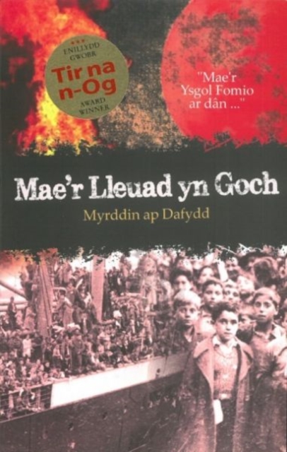 Mae'r Lleuad yn Goch, Paperback / softback Book