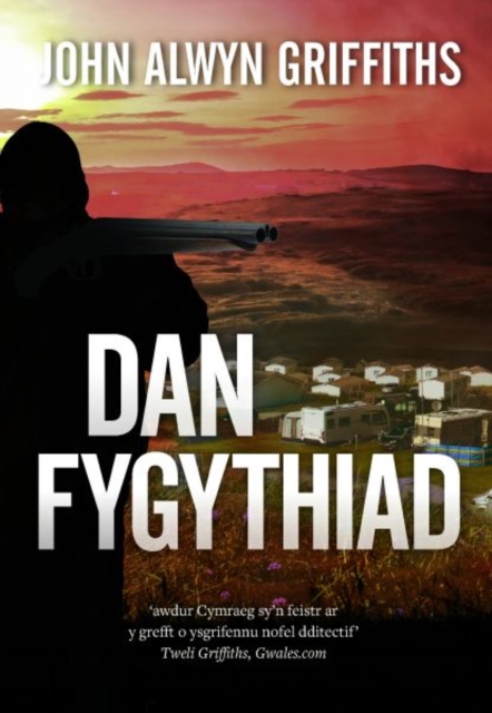 Dan Fygythiad, Paperback / softback Book