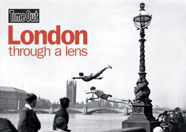 London Through a Lens Postcard book, Paperback / softback Book