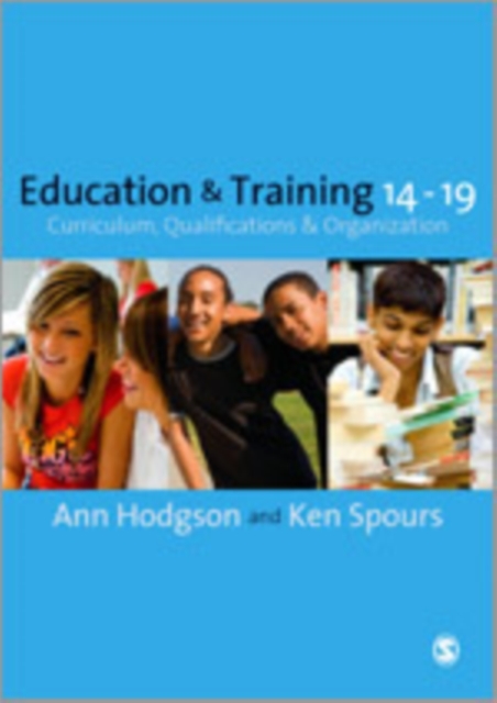 Education and Training 14-19 : Curriculum, Qualifications and Organization, Hardback Book