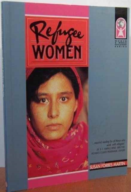 Refugee Women, Paperback Book