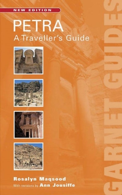 Petra : A Travellers' Guide, Paperback / softback Book
