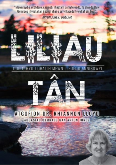 Liliau Tan, Paperback / softback Book