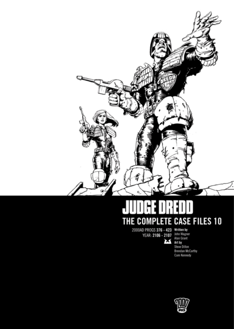 Judge Dredd: The Complete Case Files 10, Paperback / softback Book