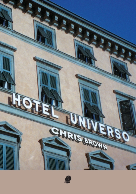Hotel Universo, Paperback / softback Book