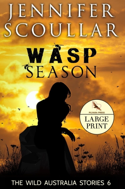 Wasp Season - Large Print, Paperback / softback Book