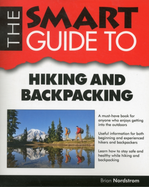 SMART GUIDE TO HIKING & BACKPACKING, Paperback Book